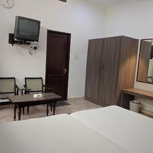 Hotel Pawan, Agra (Uttar Pradesh)