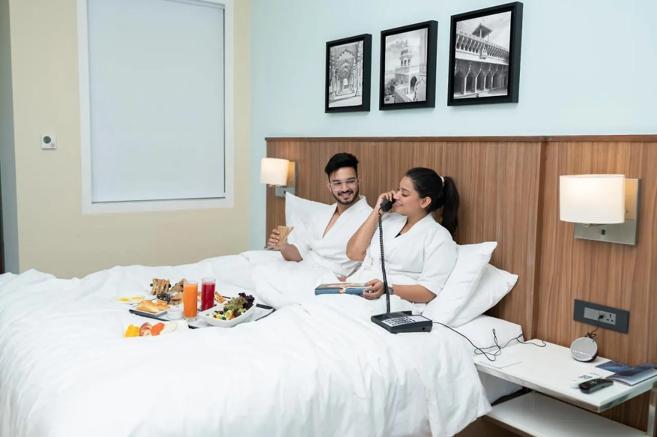 Hotel Fairfield By Marriott Agra