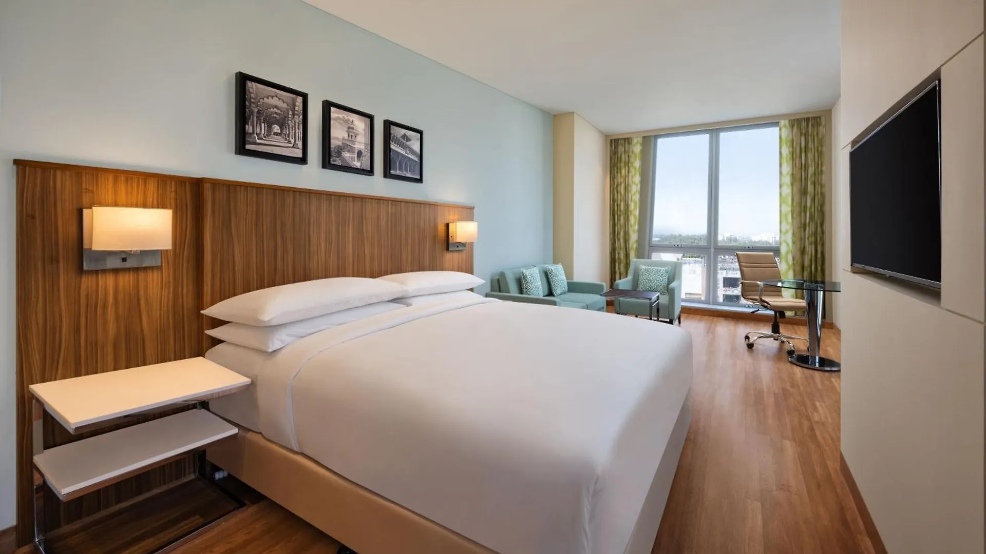 Hotel Fairfield By Marriott Agra